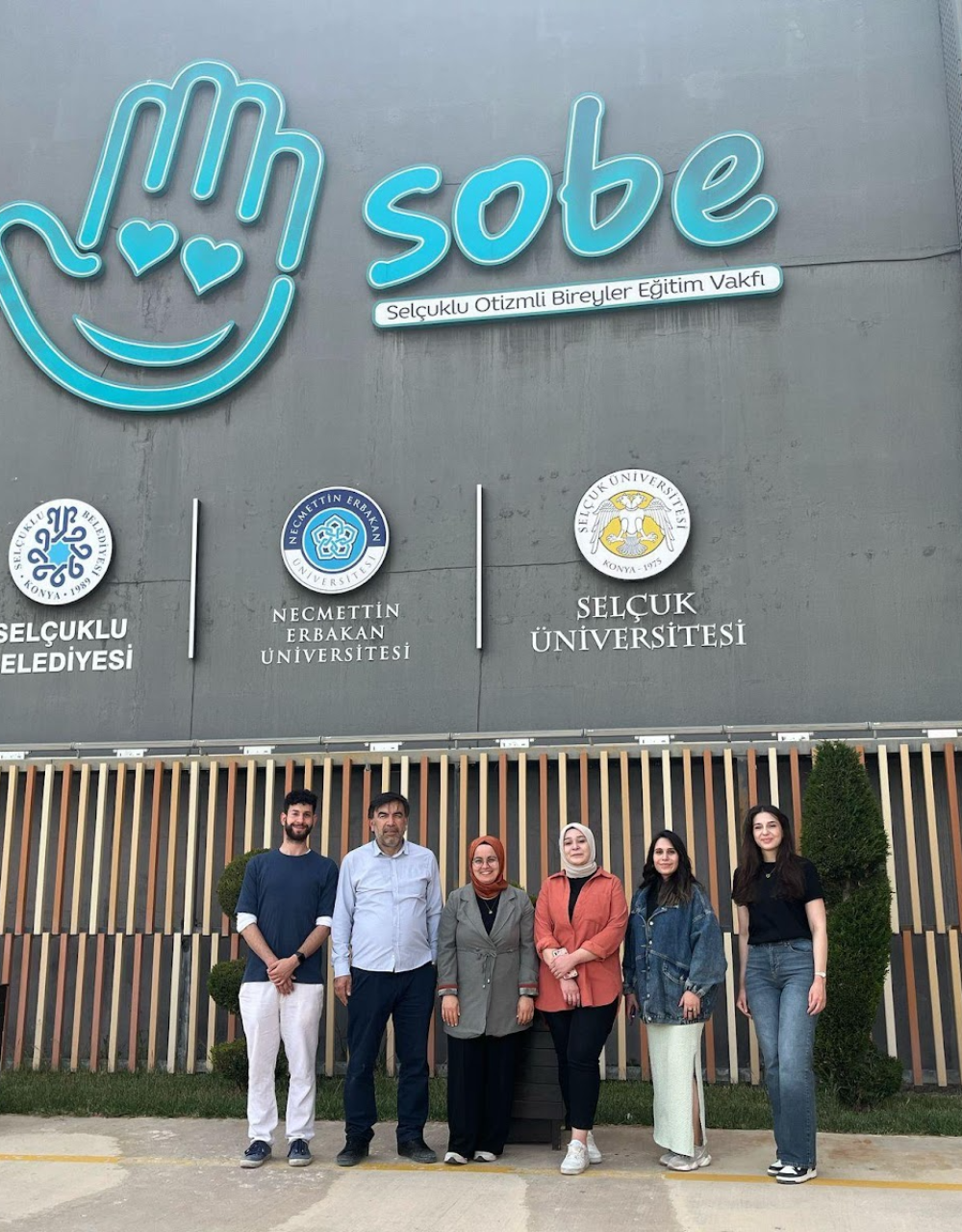 Rehberlik ve Psikolojik Danışmanlık Bölümü Yüksek Lisans Öğrencilerine Otizm Farkındalık Eğitimi Verildi