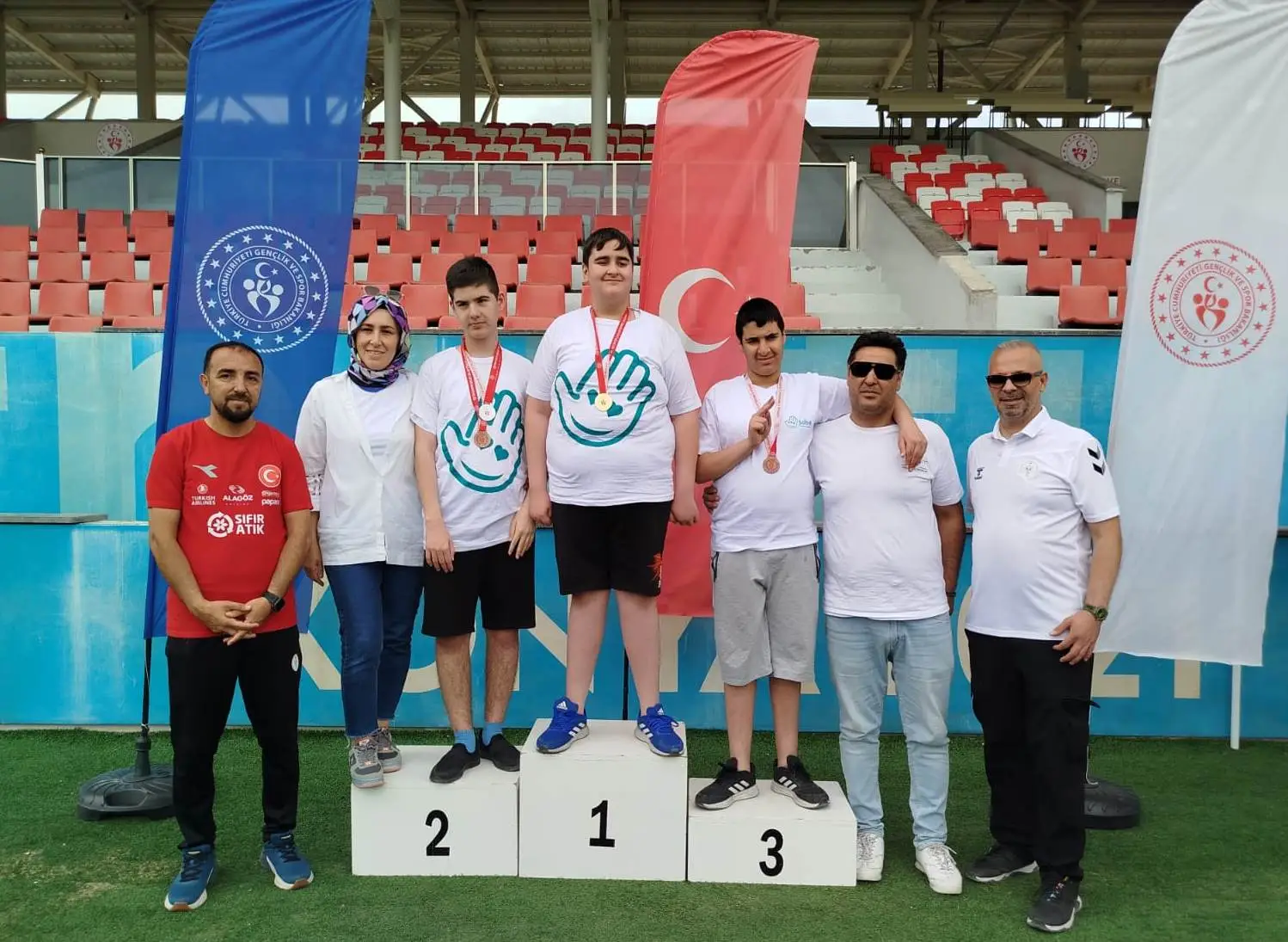 SOBE’nin Atletizm Takımından Tarihi Başarı: 33 Madalya